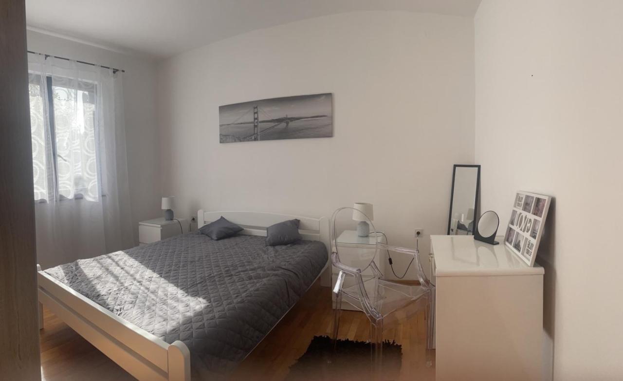 Apartment Greta *